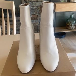 Steve Madden White Leather Heeled Boot